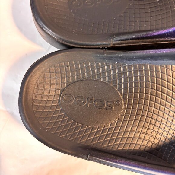 Oofos Oolala Luxe Midnight Spectra Women’s Size 9/40 Recovery Sandals Athleisure - Picture 8 of 10